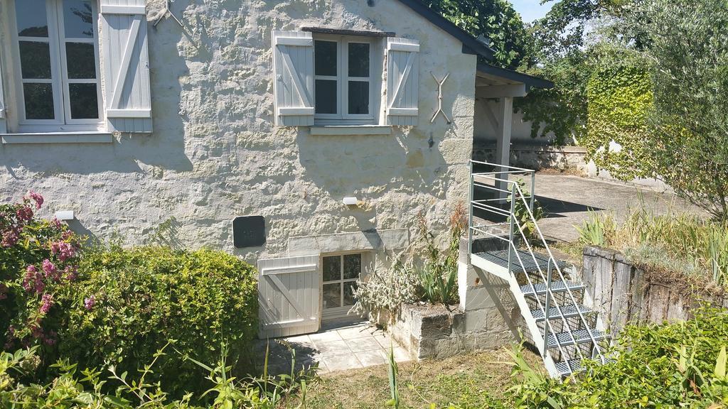 Gite Chateau De Chaintres Dampierre-sur-Loire Kültér fotó